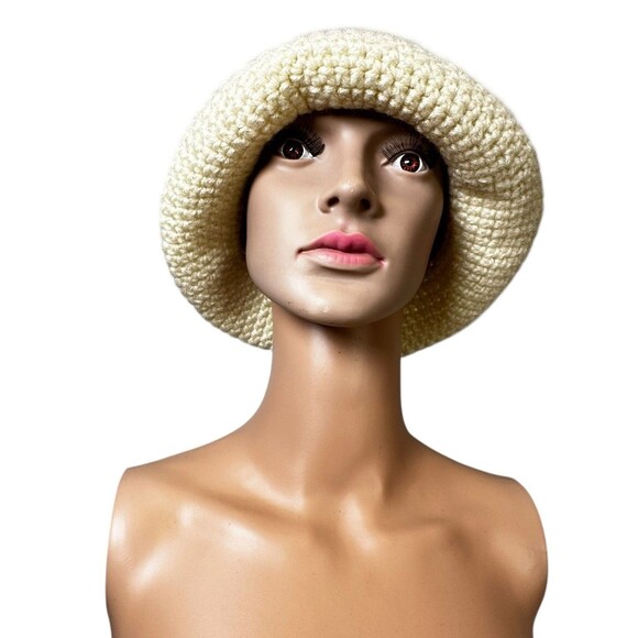 Vintage Tan Light Brown 1970's Betmar Soft and Fuzzy Knit Floppy Hat - Picture 3 of 5